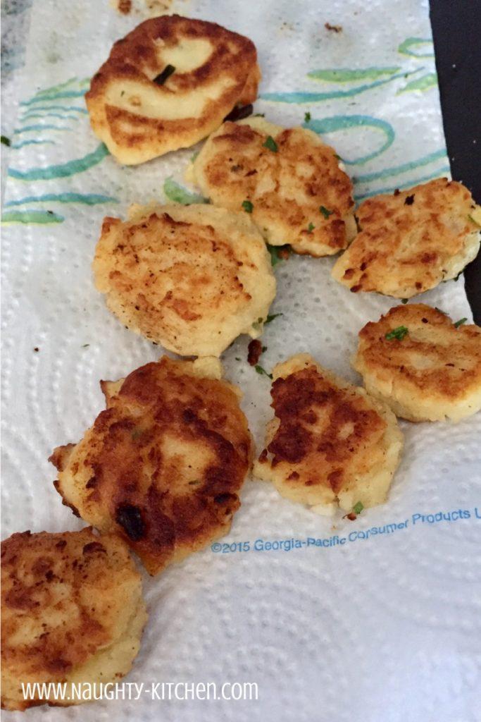 Sour Cream and Chives Smashed Tater Tots Appetizers