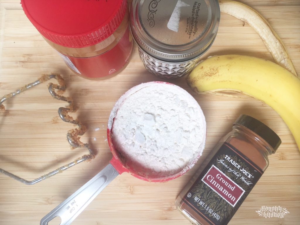 CINNAMON PEANUT BUTTER BANANA COOKIES