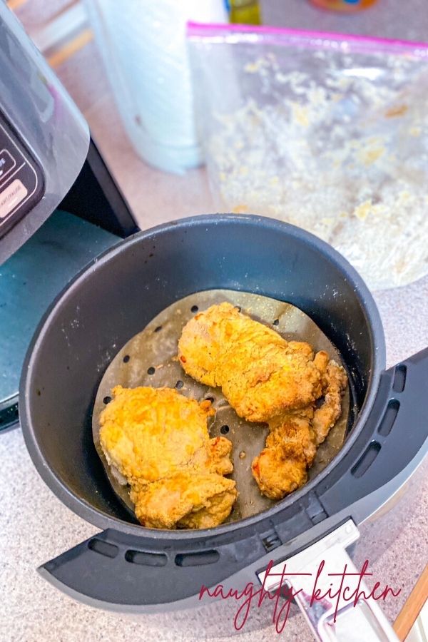 Air Fryer Chicken in a basket