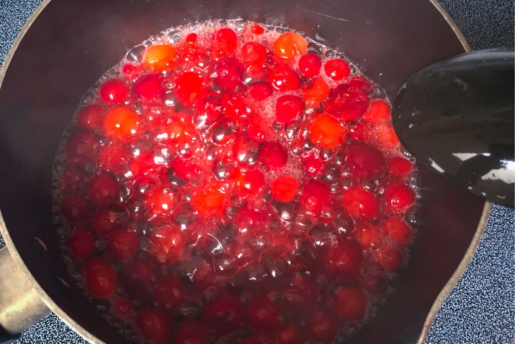 Cranberries in sauce pan