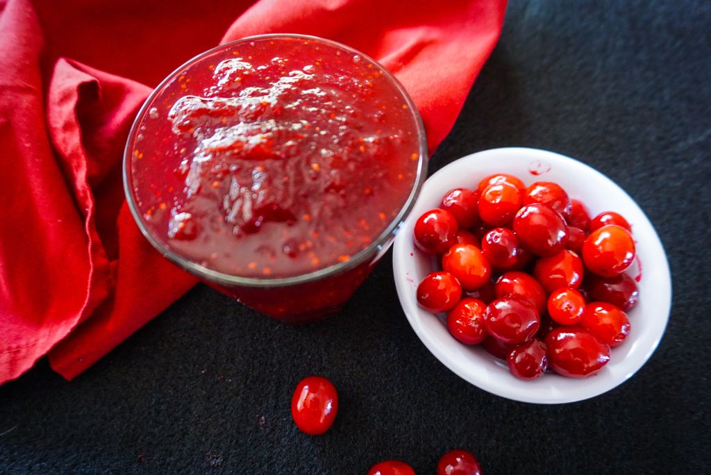 Cranberry Jam with Cranberries