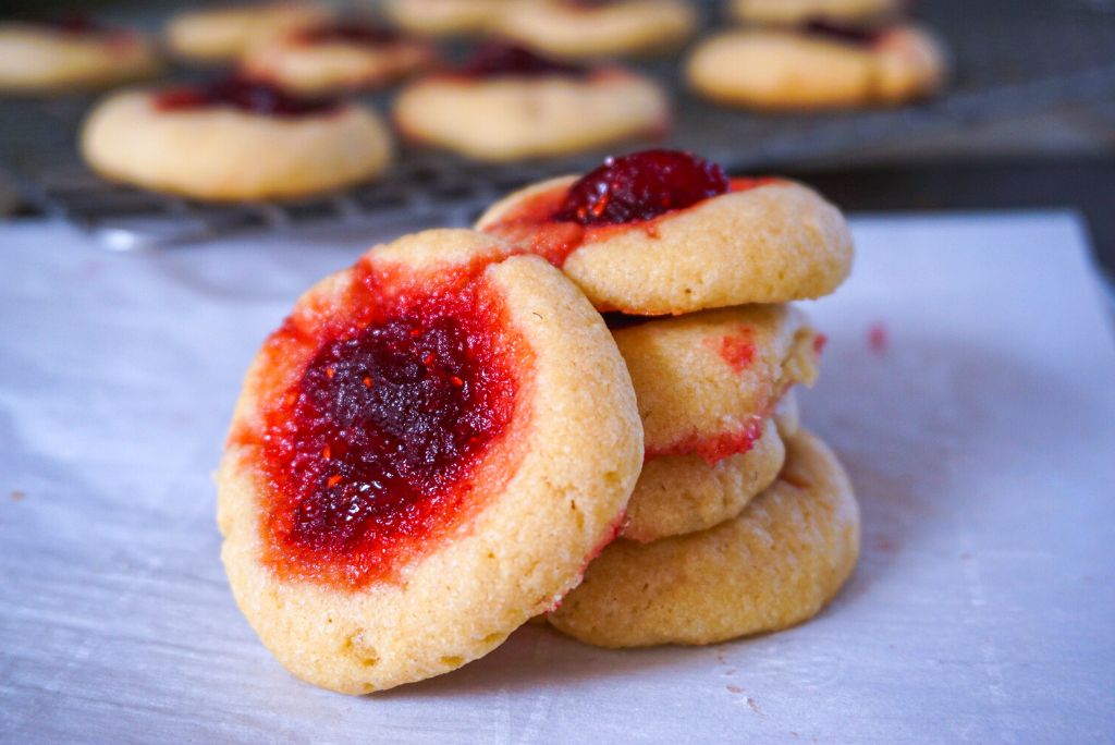 Cranberry Thumbprint Cookies White