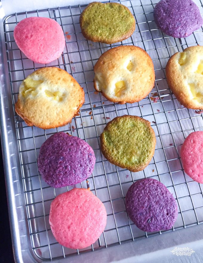 spring love cookies in pastel colors