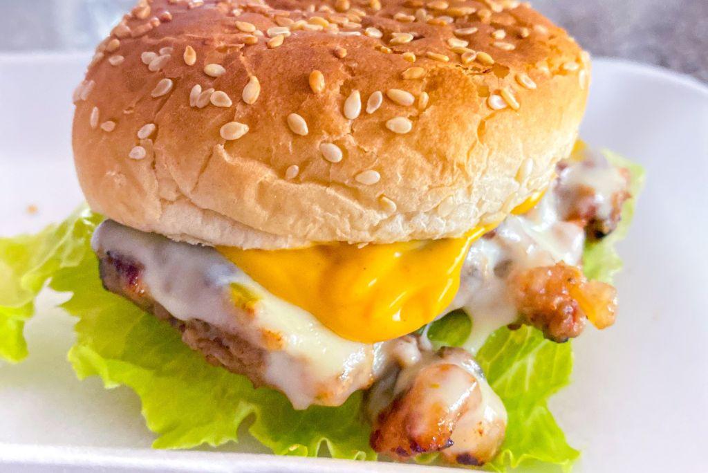 Shrimp Burger with Cheese closed